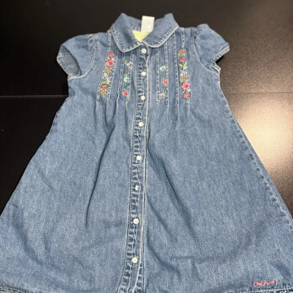 vintage OshKosh B'gosh denim dress embroidered flowers ruffled‎ hem Size 6 RARE